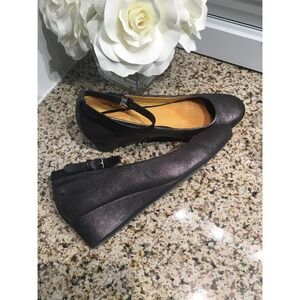 Bussola Metallic Gray Leather Low Wedge Ankle Strap Shoes Womens 7.5 M 38